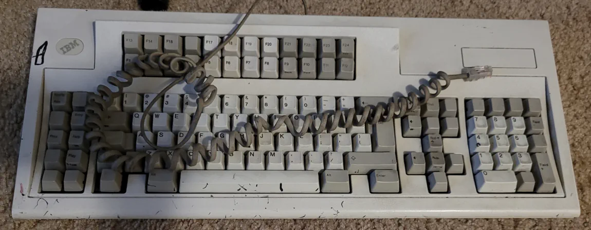An image of the Model M in the state when I first got it.